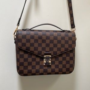 Brown Checkered crossbody bag (unbranded)